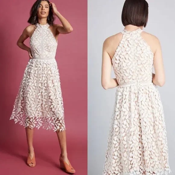 ModCloth Liza Luxe Lace Defining Devine Sleeveless Dress Dresses
